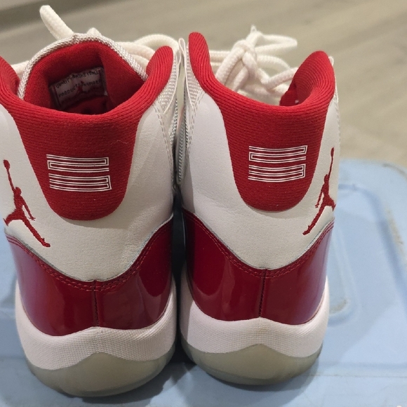 Air Jordan 11 Cherry  High-Top Sneakers - White & Red main image 5